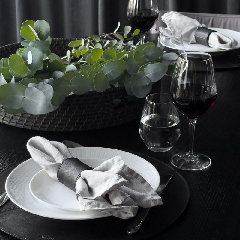 Nero Rund Bordbrikke Svart - Artwood