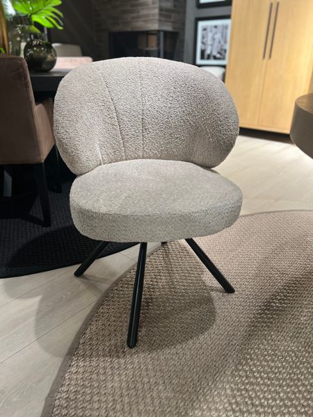 Roxy Beige M/Sving Spisestol - Home Factory